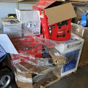 Clearance & Closeout Bulk Pallets