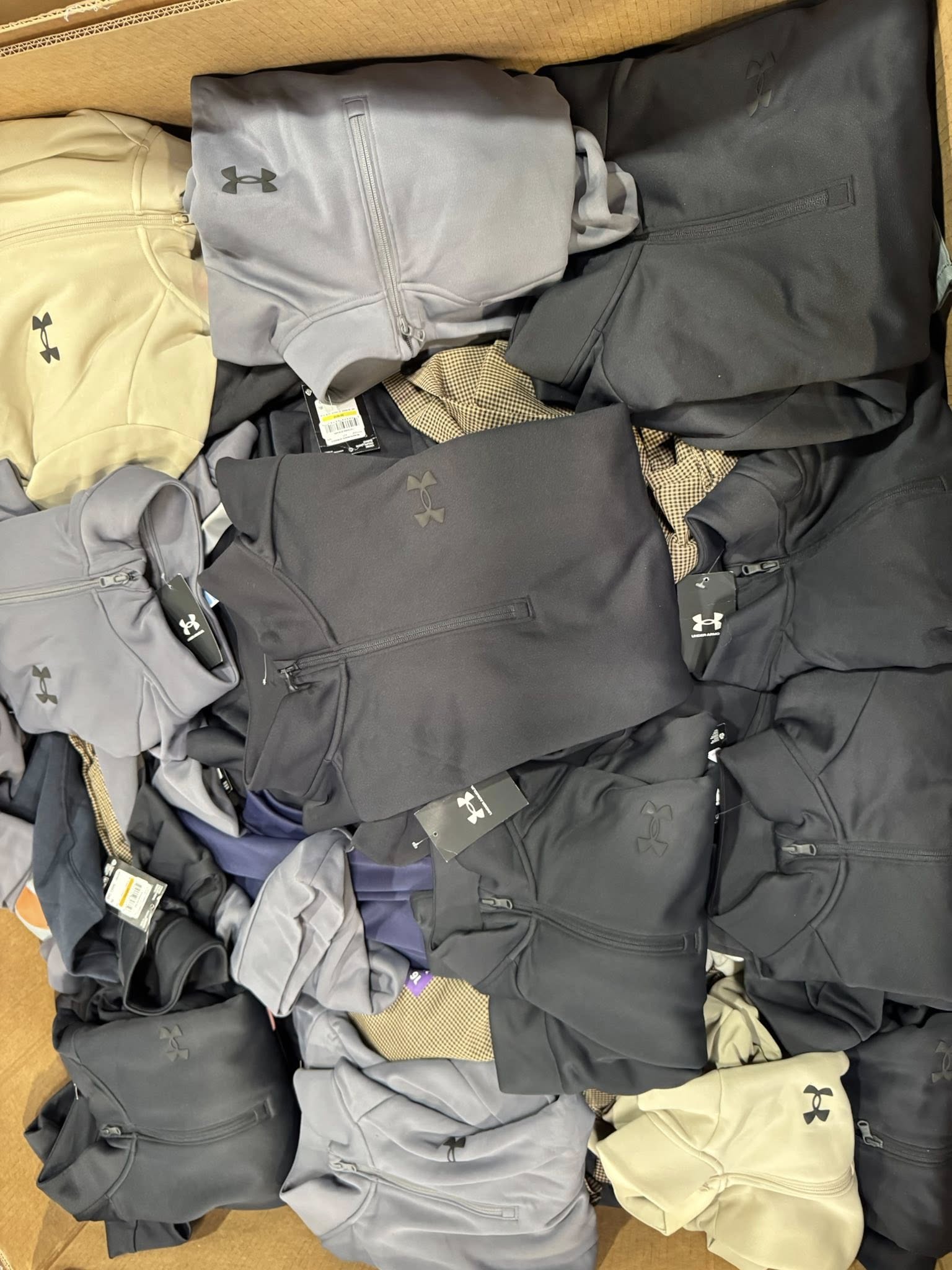 Mixed Clothing Liquidation Pallets