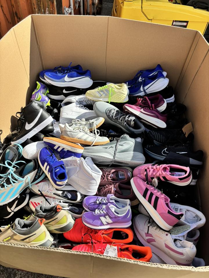 Shoes & Sneakers Bulk Pallets
